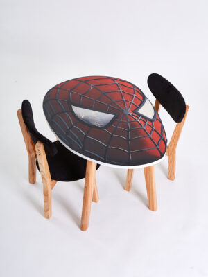MESA SPIDERMAN + 2 SILLAS O 2 BANQUITOS