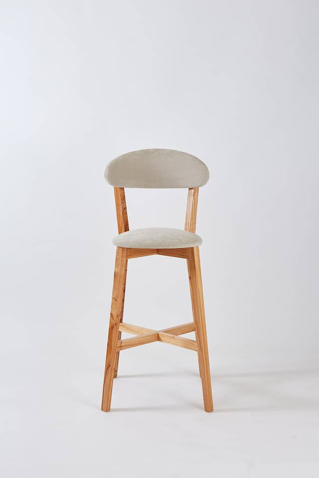 BANQUETA CHERLYN TAPIZADA - Image 7